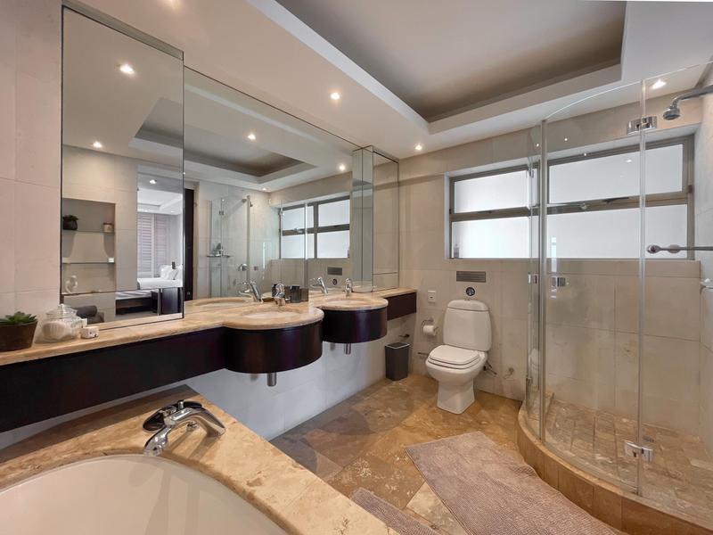 To Let 2 Bedroom Property for Rent in Bantry Bay Western Cape